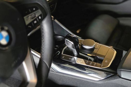 BMW Seria 3 318i Sport Line