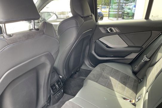 BMW Seria 1 M135i xDrive