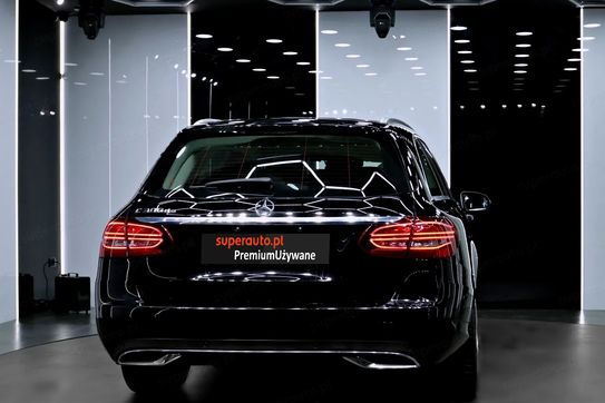 Mercedes Klasa C 300 de 9G-TRONIC