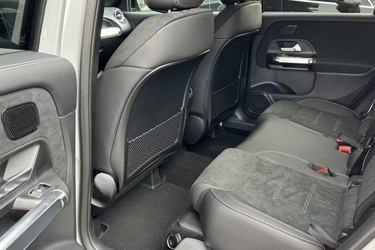 Mercedes GLB 200 AMG Line