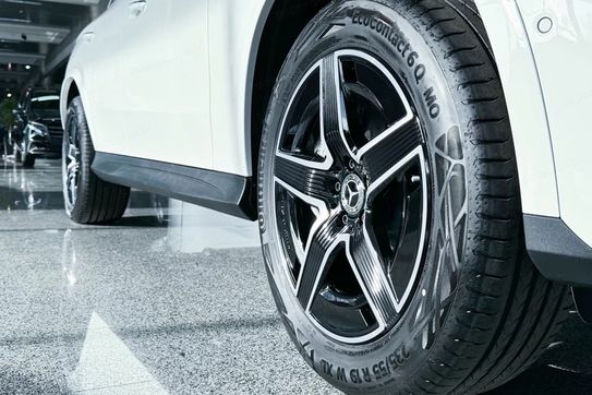 Mercedes GLC 200 4-Matic AMG Line