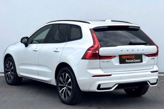 Volvo XC60 B5 B AWD Plus Dark