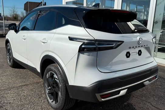 Nissan Qashqai N-Connecta Xtronic 4x4  1.3 DIG-T mHEV