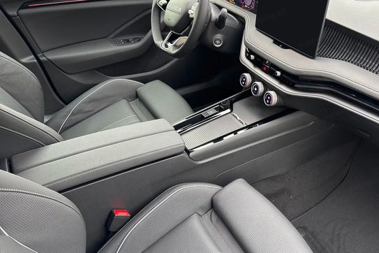 Skoda Superb Sportline 2.0 TDI DSG 4x4