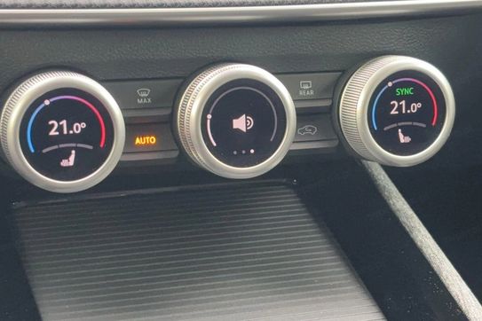 Skoda Superb 1.5 TSI  DSG