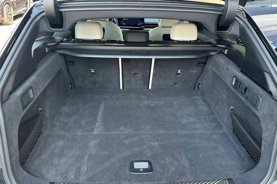 BMW Seria 5 Touring 520d xDrive M Sport