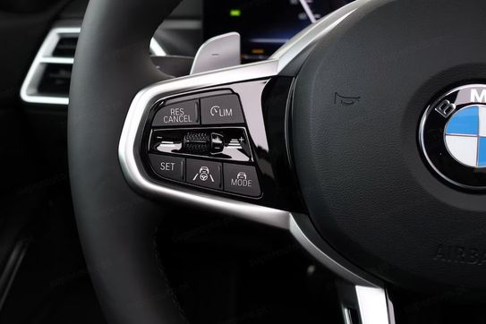 BMW Seria 3 330d xDrive M Sport