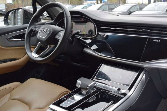 Audi Q8 50 TDI quattro