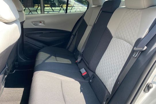 Toyota Corolla 1.8 Hybrid Style
