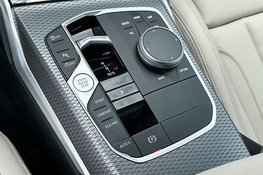 BMW Seria 3 320i xDrive M Sport