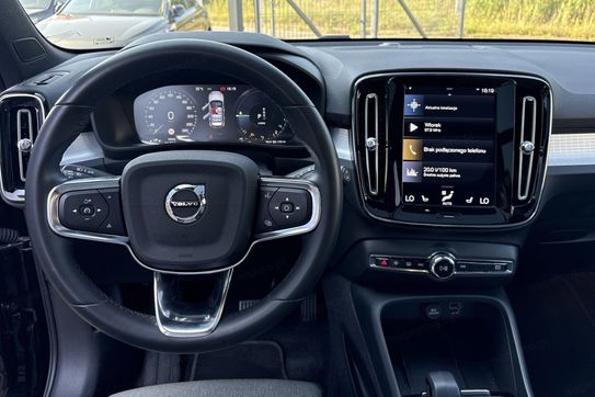 Volvo XC40 T5 Plug-In Hybrid Plus Dark