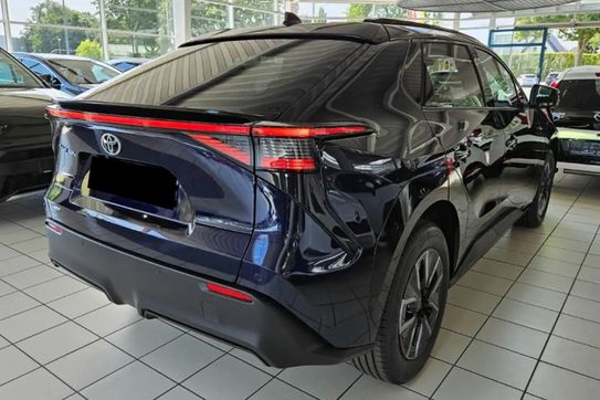 Toyota bZ4X Style EV