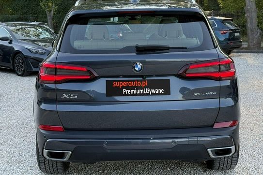 BMW X5 xDrive45e