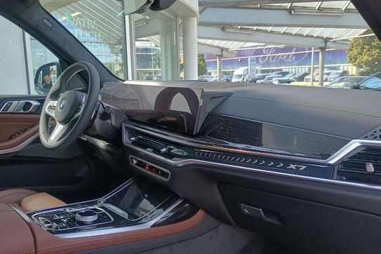 BMW X7 xDrive40i M Sport