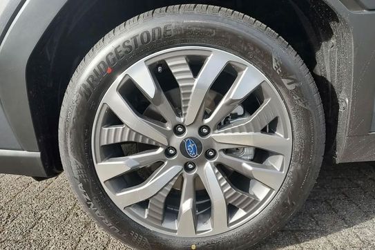 Subaru Forester e-Boxer Platinum  2.0i-L