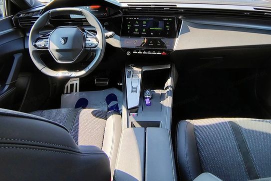 Peugeot 308 1.2 mHEV