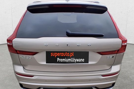 Volvo XC60 B5 B AWD Plus Dark