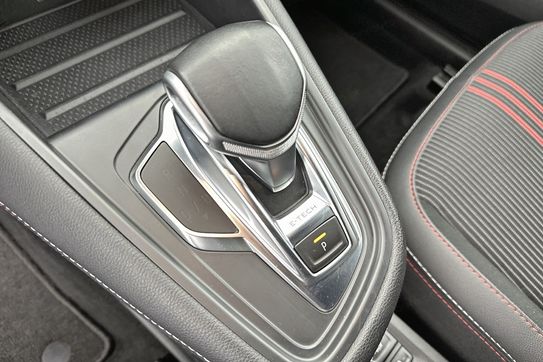 Renault Captur RS Line 1.6 E-Tech Hybrid AT