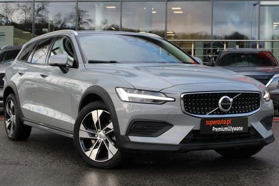 Volvo V60 Cross Country B4 D AWD Core
