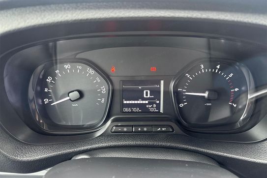 Toyota ProAce L1H1 Zabudowa Brygadowa