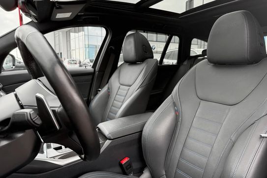 BMW Seria 3 Touring 320d xDrive M Sport