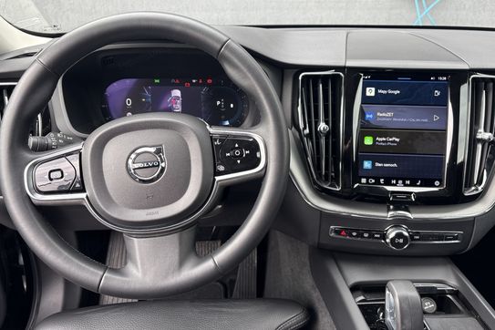 Volvo XC60 B4 B Plus Dark