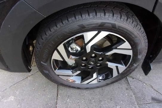 Ford Tourneo Custom 320 L1H1 Active A8 AWD