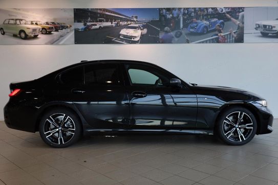 BMW Seria 3 318i M Sport