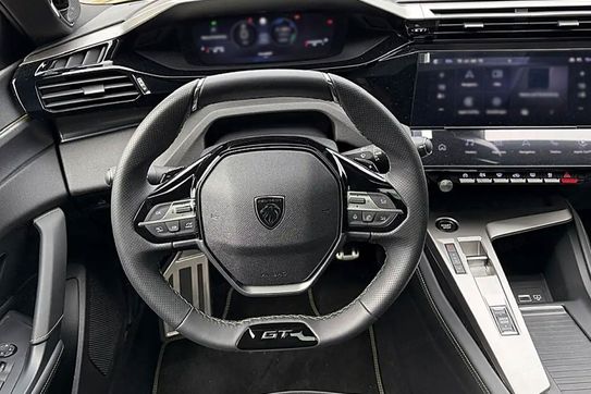 Peugeot 408 GT Exclusive S&S e-DCS6 1.2 PureTech mHEV