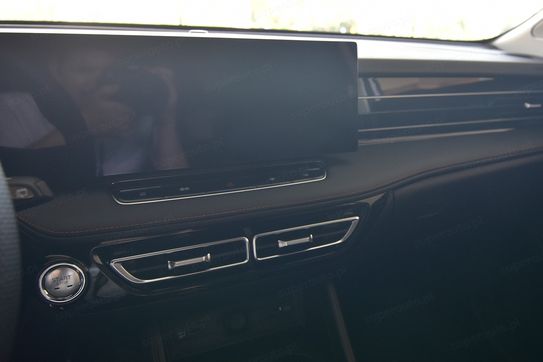 MG HS Exclusive 1.5 AT