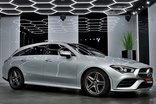 Mercedes CLA 200 AMG Line 7G-DCT
