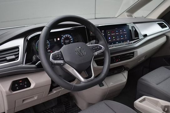 Volkswagen Multivan L2H1 Family DSG