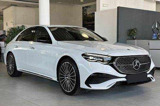 Mercedes Klasa E 220 d 4-Matic AMG