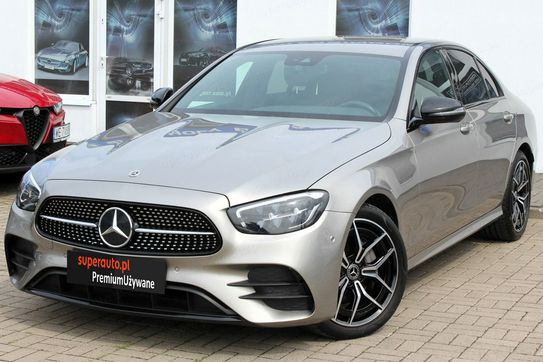 Mercedes Klasa E 220 d 4MATIC 9G-Tronic AMG Line
