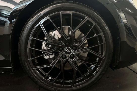 Audi A6 TDI quattro Avant