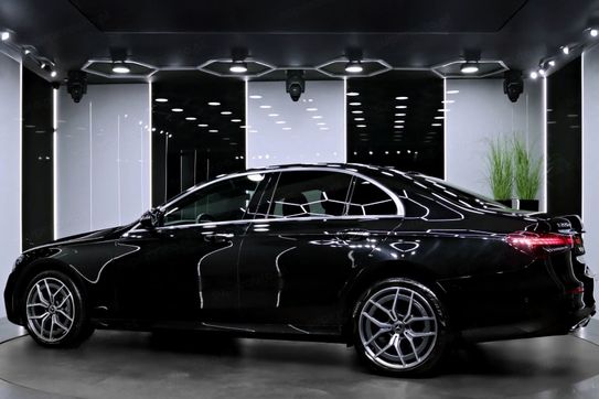 Mercedes E Klasa E 220 d 4-Matic AMG/Avantgarde