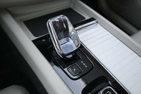 Volvo XC60 T6 Plug-In Hybrid AWD Plus Bright