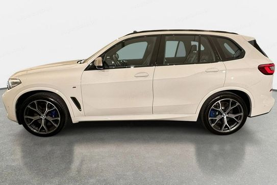 BMW X5 M50D