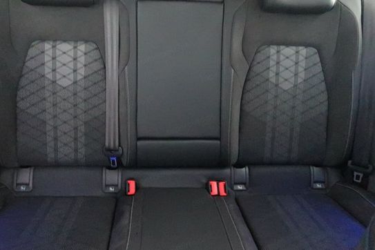 Volkswagen Golf R-Line Plus 1.5 TSI
