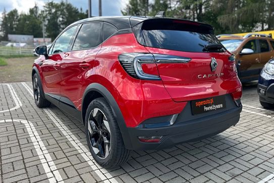 Renault Captur TCe mHEV Techno