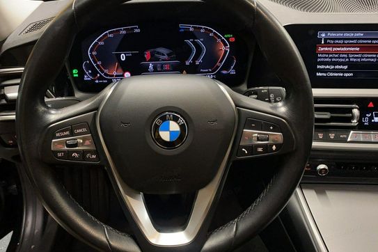 BMW Seria 3 320d mHEV sport-aut