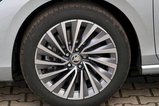 Skoda Superb L&K 2.0 TDI DSG 4x4