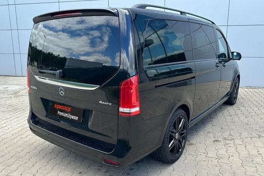 Mercedes V Klasa 300 d 4MATIC Exclusive (długi)