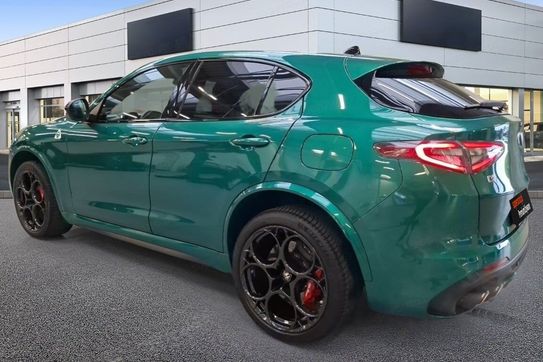Alfa Romeo Stelvio Bi Turbo V6 Quadrifoglio Q4