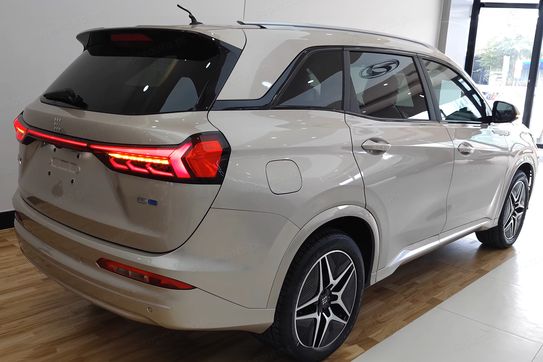 DFSK E5 Prestige 1.5  PHEV E-CVT
