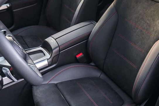 Mercedes GLB 200 d AMG Line