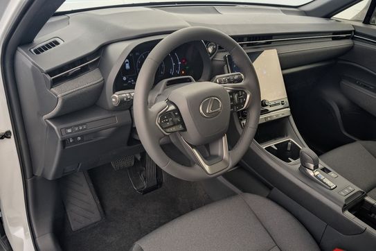 Lexus LBX 1.5 Hybrid AT