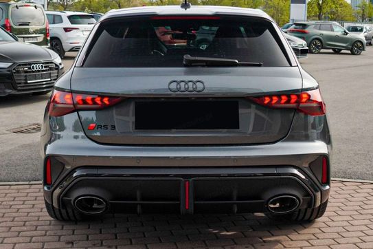 Audi A3 RS3 TFSI quattro Sportback
