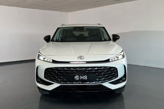 MG HS Exclusive 1.5 AT