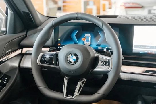 BMW Seria 5 520d xDrive M Sport